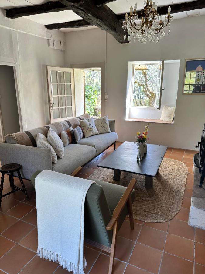 הוילה Maurens  The Snug House מראה חיצוני תמונה
