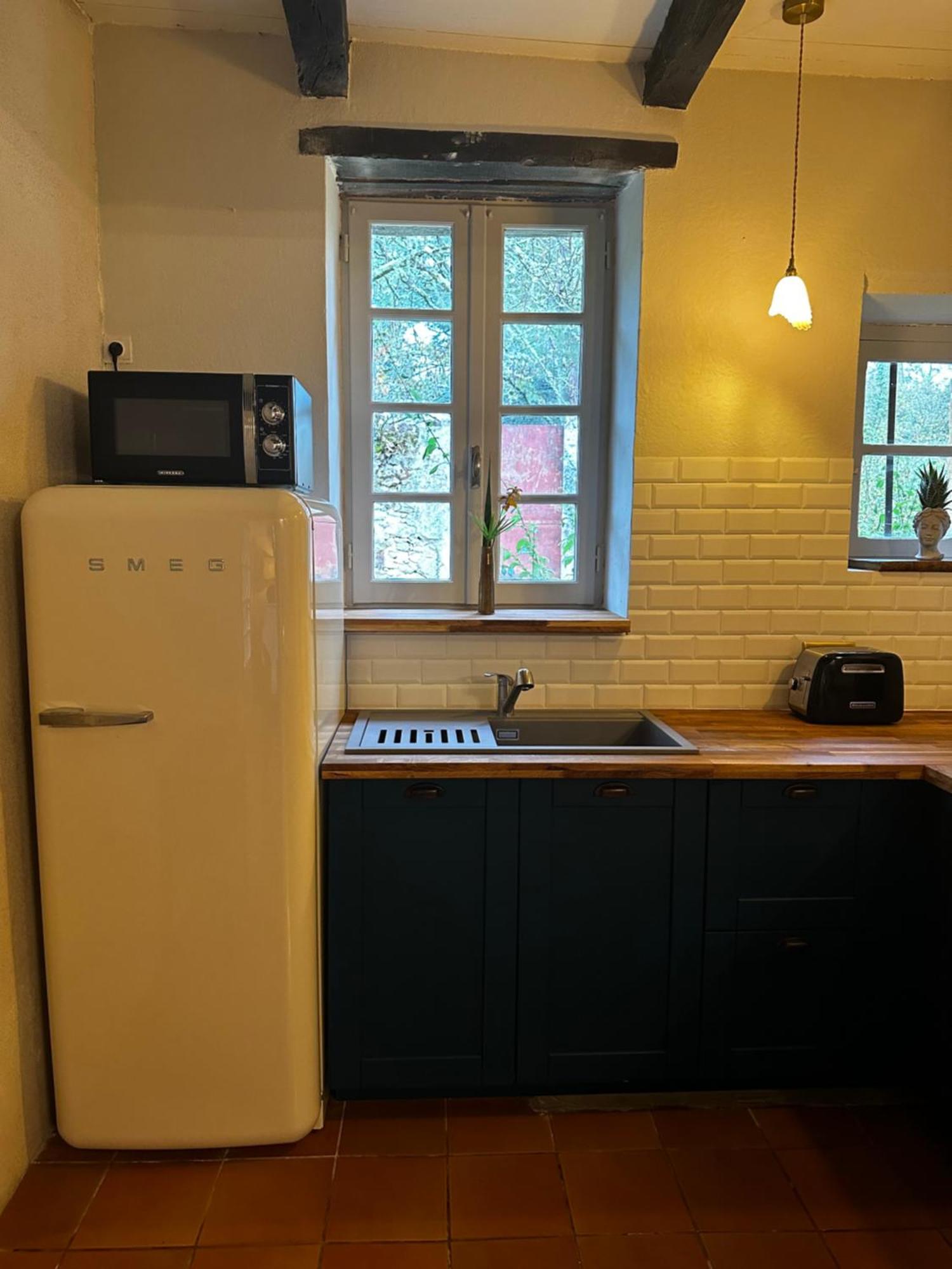 הוילה Maurens  The Snug House מראה חיצוני תמונה